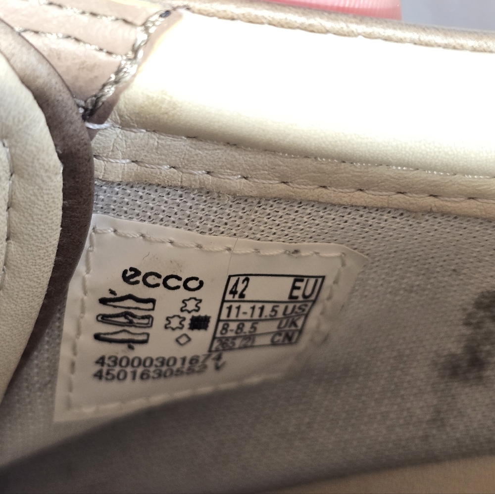 Ecco Soft 7 NWOT Brown Leather Sneaker Women's Size 11.5 - Picture 7 of 9